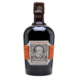 Bottle of Diplomatica Mantuano Rum